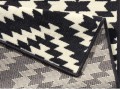 Chodnik-80x300cm-na-korytarz-przedpokoj-nowoczesny-czarno-kremowy-Kod-producenta-102824.jpg