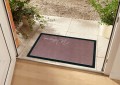 Wycieraczka-antyposlizgowa-45x75cm-z-rantem-kolor-brazowy-WELCOME-EAN-GTIN-4260669873100.jpg