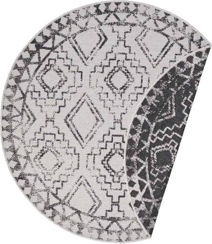 1045x1200.jpg
